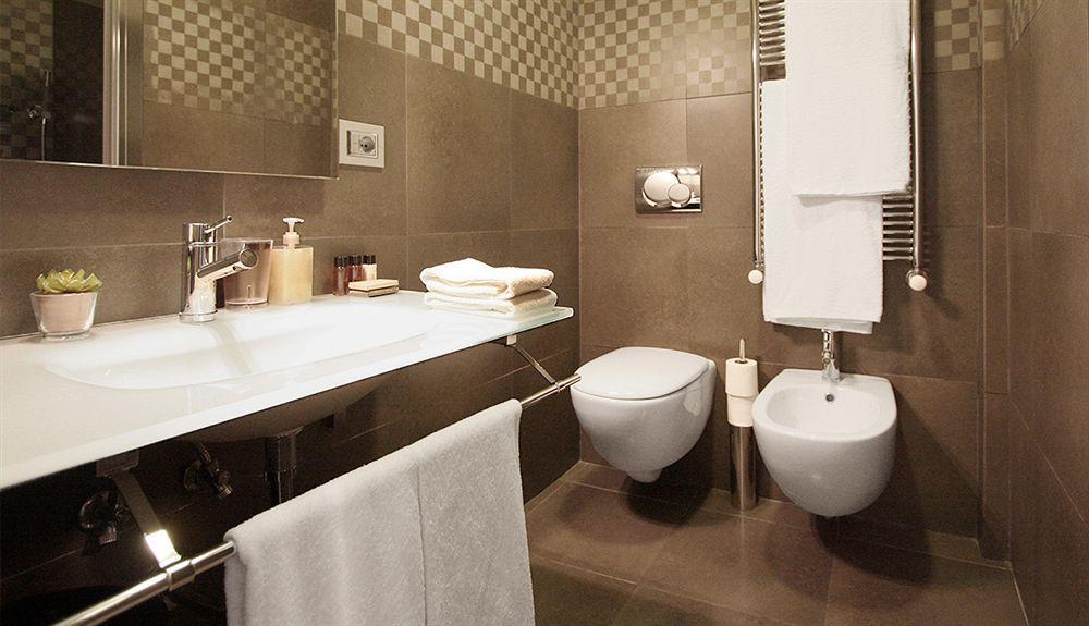 Quarto Piano Rooms เจนัว ภายนอก รูปภาพ